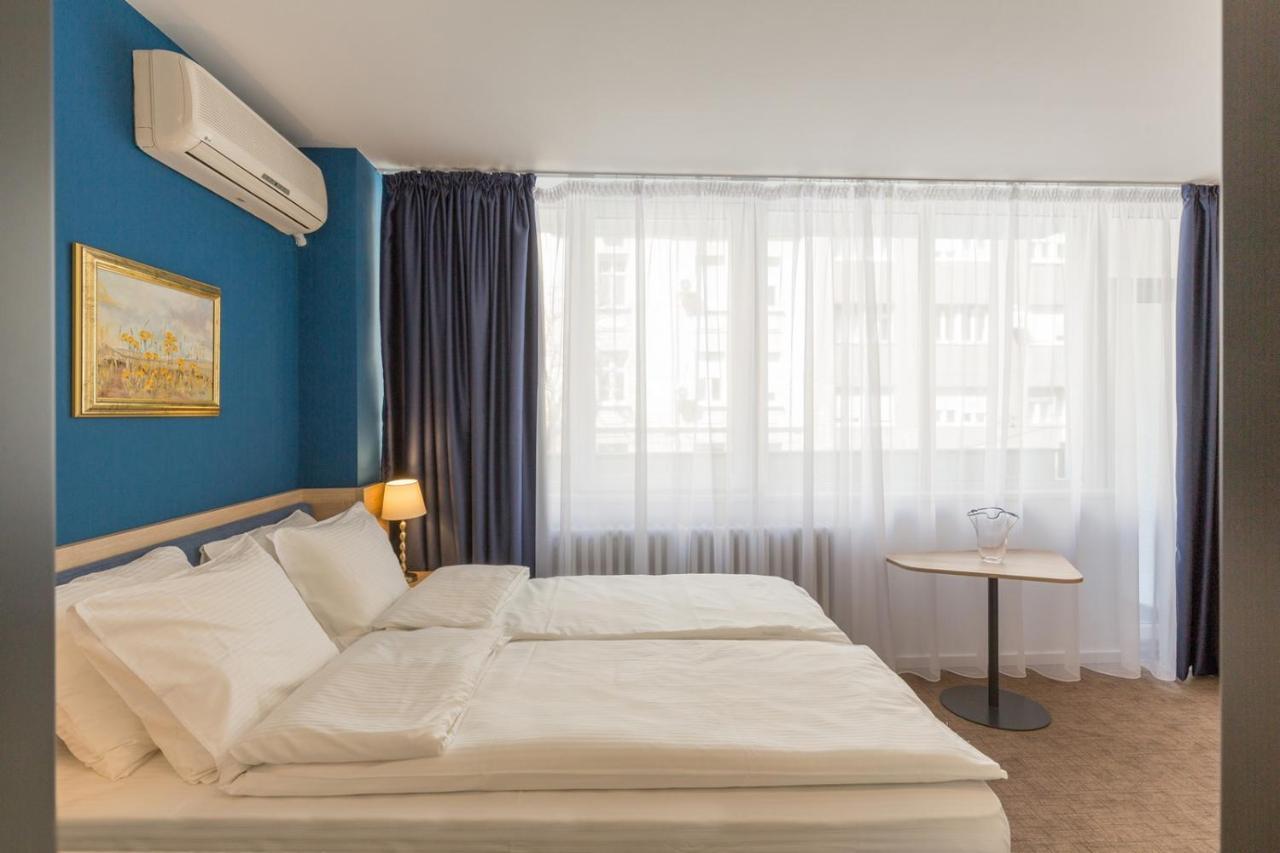 Premium Crown Hotel Belgrade