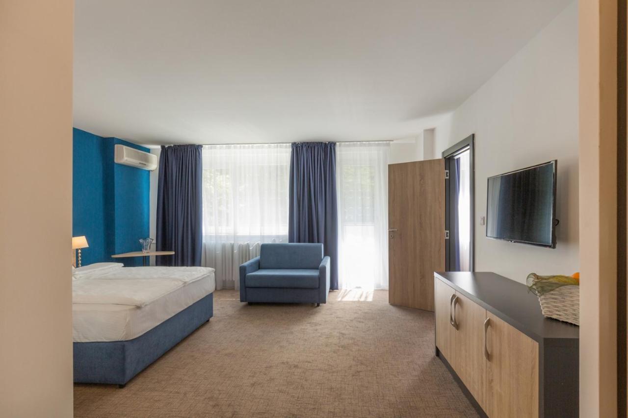 Premium Crown Hotel Belgrade