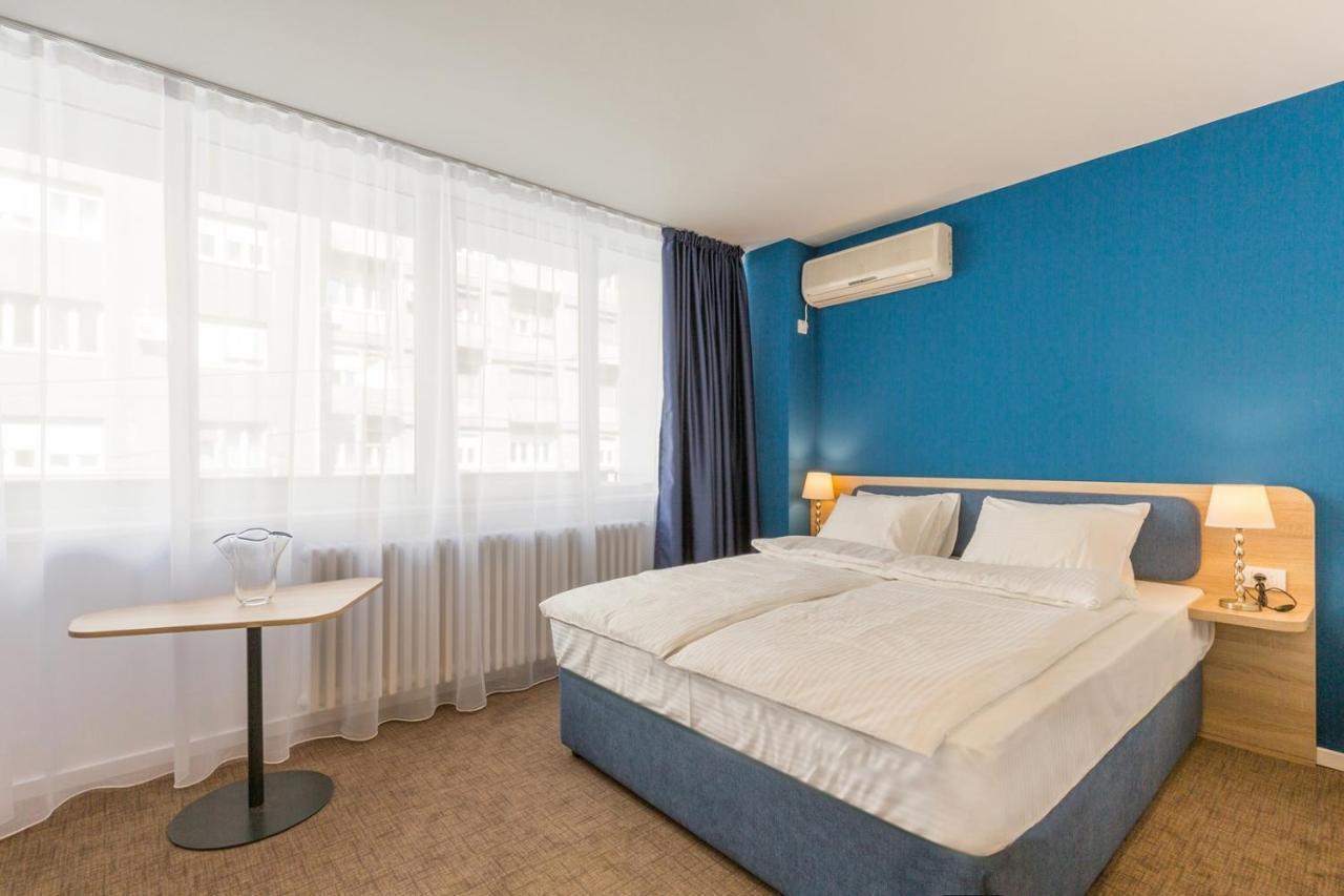 Hotel Premium Crown 4*