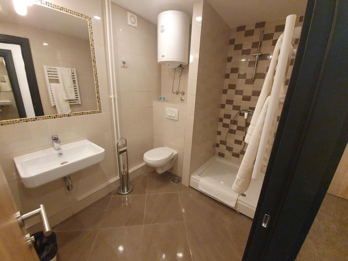 Premium Crown 4* Belgrade