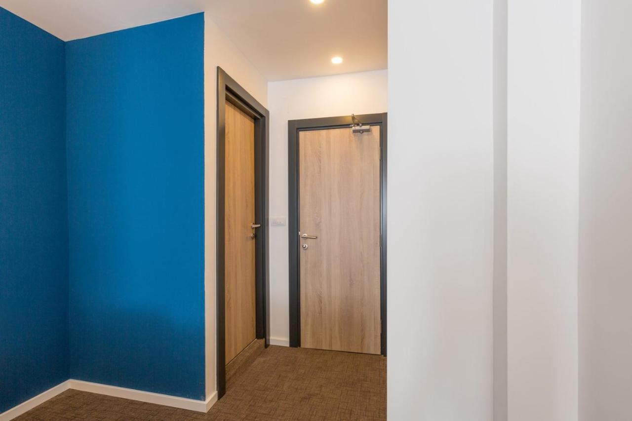 Hotel Premium Crown 4*